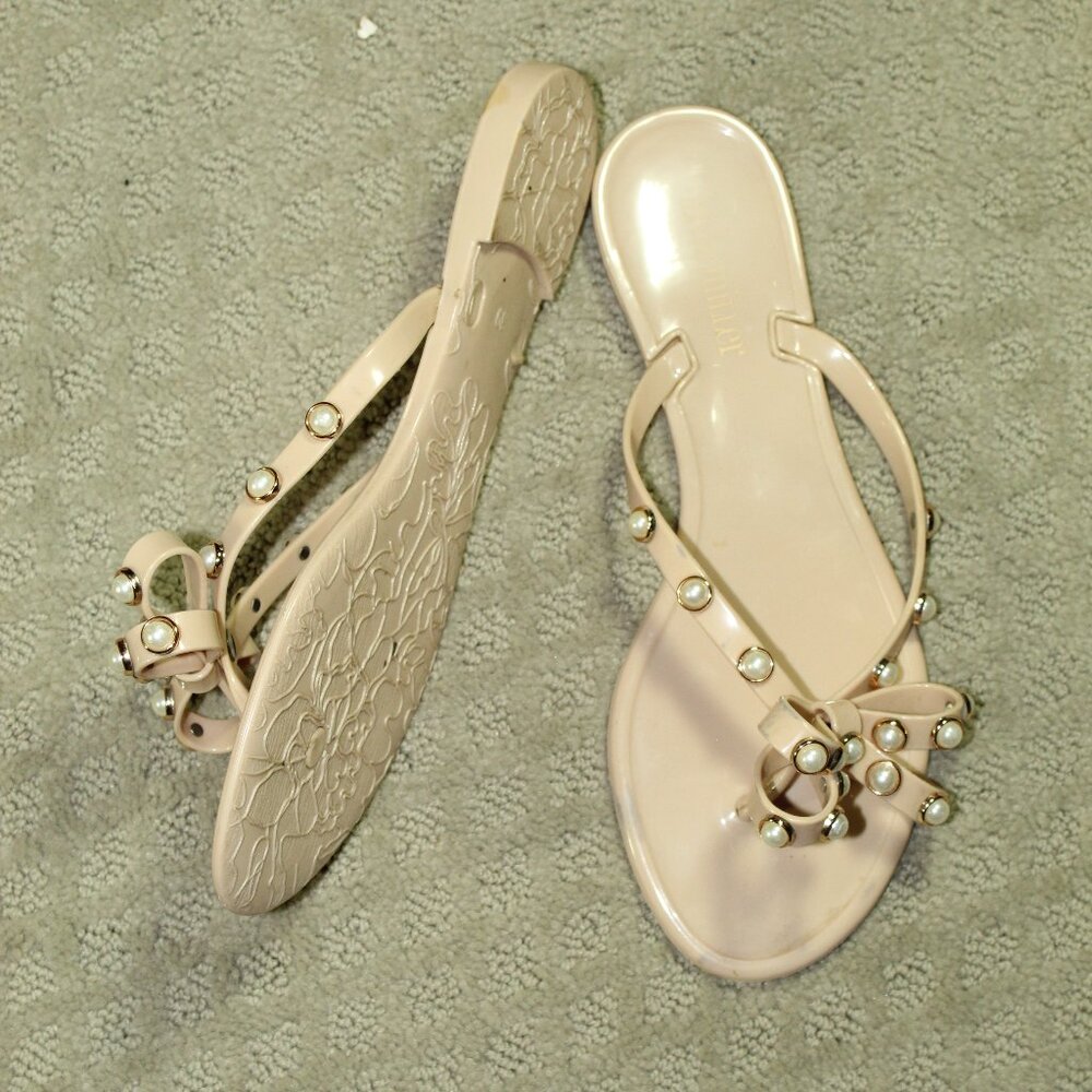 Olivia Miller Women's Size 8.5 Blush Pearl Bow Jelly Thong Sandals Flip Flop